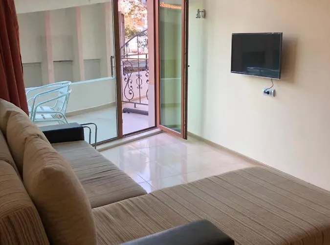 Apartment апартамент-плажна улица *